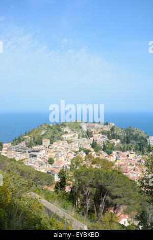 Die Aussicht vom Monte Tauro, Taormina in Sizilien, Italien Stockfoto
