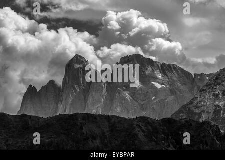 Das Agner-Massiv und der Lastei d'Agner. Die Pale di San Martino Bergkette. Die Belluneser Dolomiten. Venetien. Italienische Alpen. Europa. Stockfoto