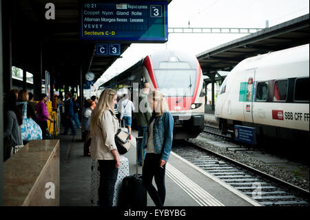 Genfer Hauptbahnhof Bahnhof Gare Cornavin Stockfoto