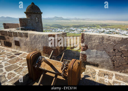 Teguise von Santa Barbara Burg. Lanzarote, Kanarische Inseln, Spanien, Europa Stockfoto