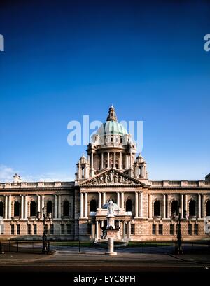 Belfast City Hall, Belfast, Co. Antrim, Irland; Rathaus im 19. Jahrhundert fertiggestellt Stockfoto