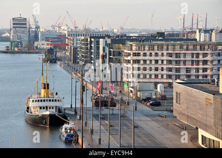 Bremerhaven, Deutschland, neue Gebäude im alten Hafen Stockfoto