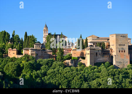 Ansicht der Alhambra-Palast-Komplex in Granada, Andalusien, Spanien Stockfoto