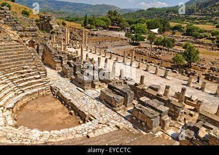 Kleines Odeon Amphitheater in Ephesus in der Nähe von Selcuk, Kusadasi, Türkei, eine alte Stadt mit einer Geschichte der griechischen und römischen Besetzung. Stockfoto