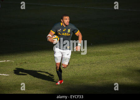 Springbok Bryan Habana mit Ball in Hand in Aktion während der 2. Testspiel zwischen Südafrika und Wales im Mbombela-Stadion Stockfoto