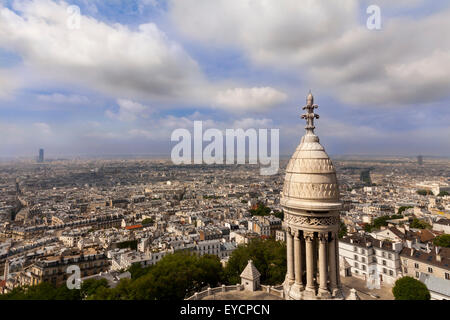 Panoramablick von der Basilika Sacré-coeur (Sacre Coer), Basilika über Paris, Frankreich Stockfoto