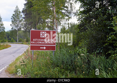 Lage Zeichen zu den Felszeichnungen von Astuvansalmi, Lejon Finnland Stockfoto