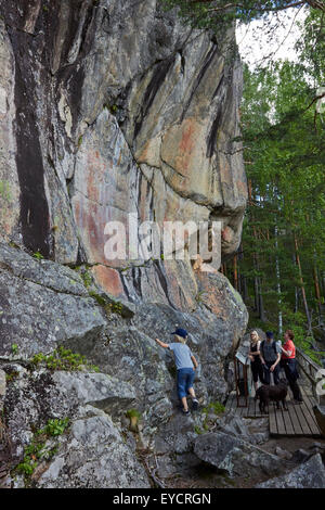 Astuvansalmi Felsmalereien, Lejon Finnland Stockfoto