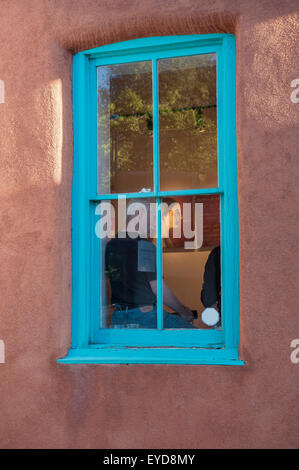 Freitag Nacht Canyon Road Gallery Walk In Santa Fe, New Mexico, Usa Stockfoto