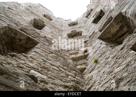 Nachschlagen von der Stadtmauer in Visby, Gotland in Schweden. Stockfoto