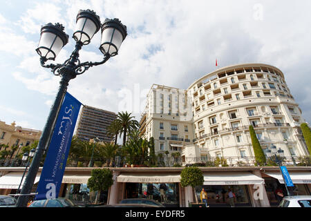 Monte-Carlo, Monaco, 25.09.2008: auf der linken Casino Monte-Carlo, auf das richtige Hotel de Paris, quadratisch Stockfoto