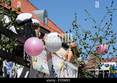 Neue Studenten feiern den Beginn ihres Studiums in Kristianstad, Provinz Skåne, Schweden Stockfoto