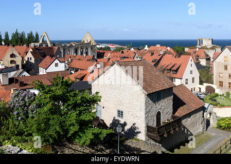 Blick vom Klinten Hil über historische Stadt Visby, Insel Gotland, Schweden Stockfoto