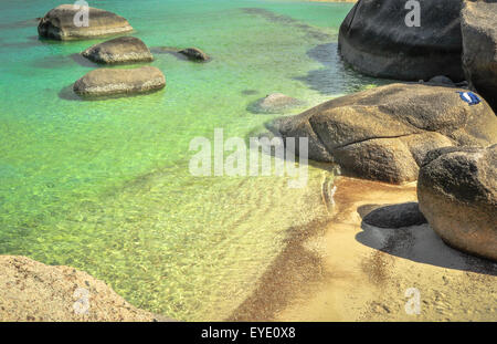 Perfekte tropische Bucht Nang Yuan Island, Thailand, Asien. Stockfoto