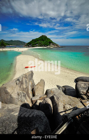 Perfekte tropische Bucht auf Koh Nang Yuan, Kho Tao Island, Thailand, Asien. Stockfoto