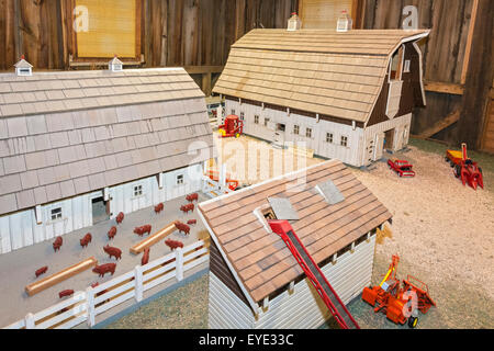 Amana Kolonien in Iowa South Amana, The Barn Museum Moores (1911-1983) Mini Americana, Replica Modell ländliche Gebäude Stockfoto