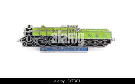 Eine Email British Steam train Abzeichen. LNER Thompson Klasse B1 1306 MAYFLOWER Stockfoto