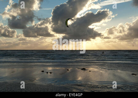 Kitesurfer, Lenkdrachensegeln, Sankt Peter-Ording Stockfoto