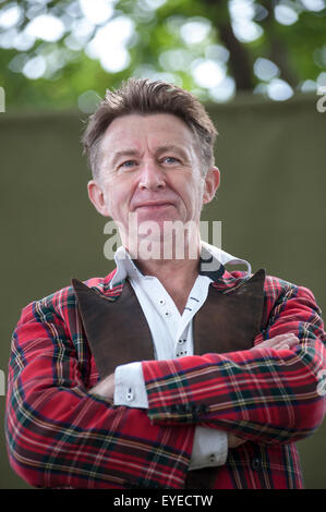 Schottische Dichter und Stand-up Comedian, Elvis McGonagall, die an das Edinburgh International Book Festival. Stockfoto