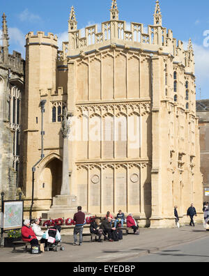 Historische Kirche Stein Torhaus bauen, Cirencester, Gloucestershire, England, Vereinigtes Königreich, Stockfoto