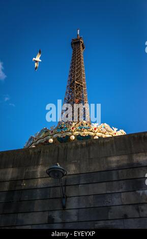 Der Eiffelturm, Paris im Herbst. 25.11.2012 - Sylvain Leser Stockfoto