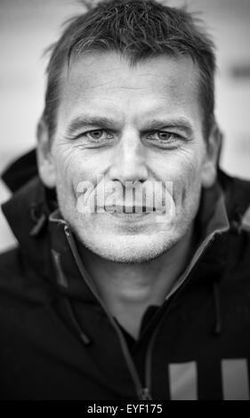 Dean Barker, Skipper von SoftBank Team Japan abgebildet auf der America Cup World Series in Portsmouth. Stockfoto