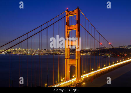 Die Golden Gate Bridge bei Nacht von Marin Headlands, San Francisco, Kalifornien Stockfoto