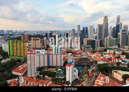 Luftaufnahme von Singapur von der Aussichtsplattform des The Pinnacle@Duxton, eine öffentliche Wohnanlage in Singapur. Für S$ 5, anyon Stockfoto