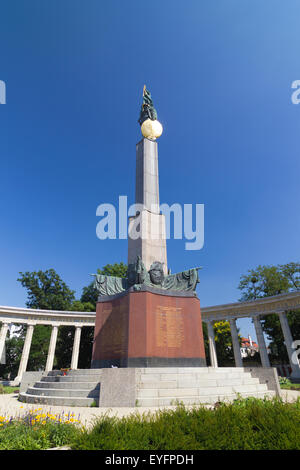 Wien, Denkmal der Roten Armee in der Nähe von Hochstrahl Brunnen (durfte) am Schwarzenberg Platz (Schwarzenbergplatz) Stockfoto