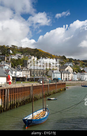 Aberdovey, kleine, Gwynedd, Wales, UK Boot ankern im Innenhafen Stockfoto