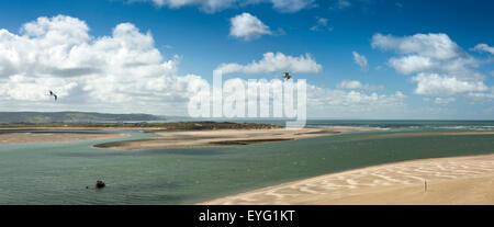 Großbritannien, Wales, Gwynedd, Aberdovey, Strand, Borth Sands und Dovey Flussmündung von Pen-y-Bryn Sicht, Panorama Stockfoto