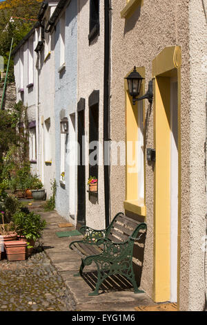 Großbritannien, Wales, Gwynedd, Aberdovey, Church Street, kleine Fischerhäuser Stockfoto