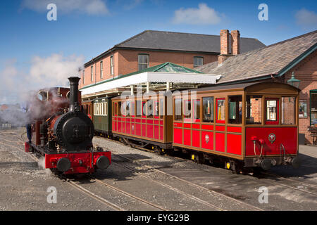 Großbritannien, Wales, Gwynedd, Towyn, Tal-y-Llyn Bahn, Bahnhof Tywyn, 1866 0-4-0 Lok Dolgoch Stockfoto