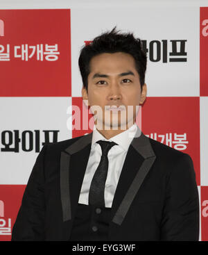 Song Seung-Heon, 28. Juli 2015: südkoreanischer Schauspieler Song Seung-Heon besucht ein Presse-Event, die Förderung von seinem neuen Films "Miss Frau" in Seoul, Südkorea. © Lee Jae-Won/AFLO/Alamy Live-Nachrichten Stockfoto