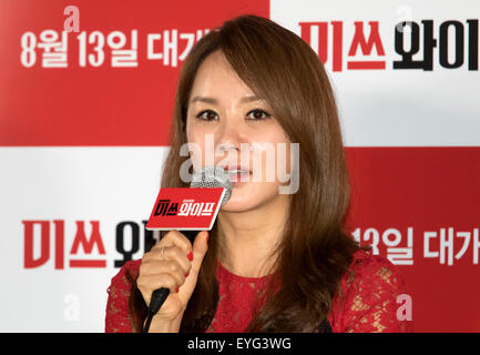 Uhm Jung-Hwa, 28. Juli 2015: südkoreanische Schauspielerin und Sängerin Uhm Jung-Hwa nimmt an einem Presse-Event zur Förderung ihres neuen Films "Miss Frau" in Seoul, Südkorea. © Lee Jae-Won/AFLO/Alamy Live-Nachrichten Stockfoto