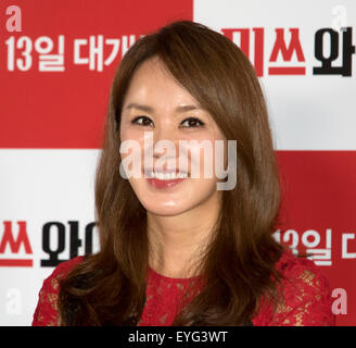 Uhm Jung-Hwa, 28. Juli 2015: südkoreanische Schauspielerin und Sängerin Uhm Jung-Hwa nimmt an einem Presse-Event zur Förderung ihres neuen Films "Miss Frau" in Seoul, Südkorea. © Lee Jae-Won/AFLO/Alamy Live-Nachrichten Stockfoto