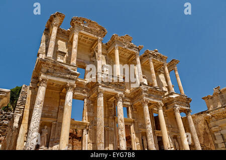 Die Bibliothek des Celsus in der antiken griechischen/römischen Reiches Ephesus in der Nähe von Selcuk, Kusadasi, Türkei. Stockfoto