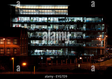 Loxley House in Nottingham beleuchtet in der Nacht, Nottinghamshire, England UK Stockfoto