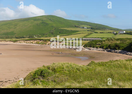 Llanmadoc Hill Broughton Bucht die Gower Halbinsel South Wales UK in der Nähe von Rhossili am Strand in den Bristolkanal Stockfoto