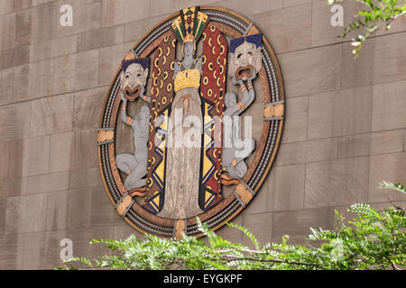 Detail, durchbrochenen Plaque, Tanz, Drama und Lied, Radio City Musik Hall, das Rockefeller Center, New York City Stockfoto