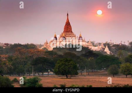 Ananda-Tempel in Bagan, Myanmar. (Heide), BIRMA Stockfoto