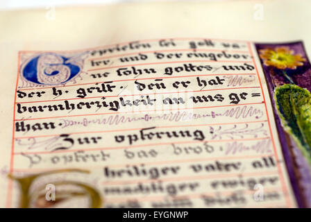 Historische, handgeschriebene biblischen Skript in einem Kloster Bibliothek, Deutschland, Europa Stockfoto