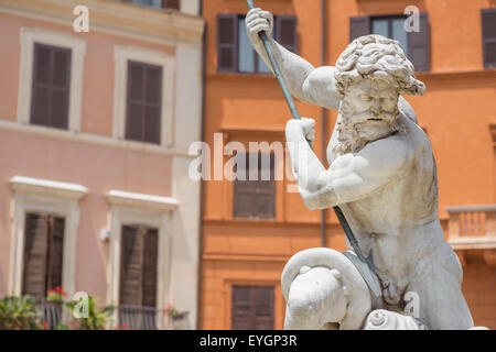 Rom Piazza Navona, Detail des Neptunbrunnens auf der Piazza Navona, Centro Storico, Rom, Italien. Stockfoto
