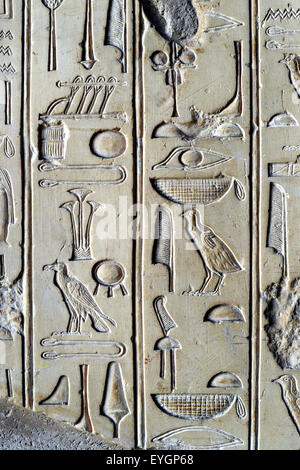 Luxor, Ägypten, Grab des Khaemhet Mahu (TT57) in den Adligen Gräbern im Asasif Nekropole: schönen Reliefs Stockfoto