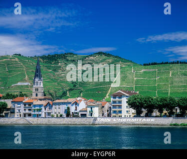 Tain-l'Hermitage und 'Saint-Joseph'Côtes-du-Rhône Weinberge, Rhône, Isère, Rhône-Tal, Frankreich, Europa Stockfoto