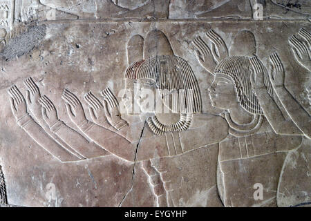 Luxor, Ägypten, Grab des Khaemhet Mahu (TT57) in den Adligen Gräbern im Asasif Nekropole: Zeichen, beten Stockfoto