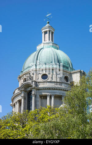 Blick auf die Ashton Memorial, Williamson Park, Lancaster, Lancashire Stockfoto