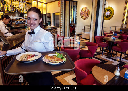 Madrid Spanien, Europa, Spanien, Recoletos, Salamanca, Cappuccino Grand Cafe, Kette, Café, Straßencafé, Restaurant Restaurants Essen Essen Essen Essen gehen Ca Stockfoto