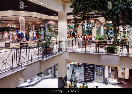 Madrid Spanien, Europa, Spanien, Recoletos, Salamanca, Calle de Goya, El Jardin de Serrano, Shopping Shopper Shopper Shopper Shops Markt Märkte Marktplatz kaufen Stockfoto