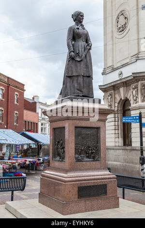 Die Statue von Schwester Dora, Walsall, West Midlands, England, Großbritannien Stockfoto